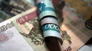 Россия пытается сдержать рост рубля